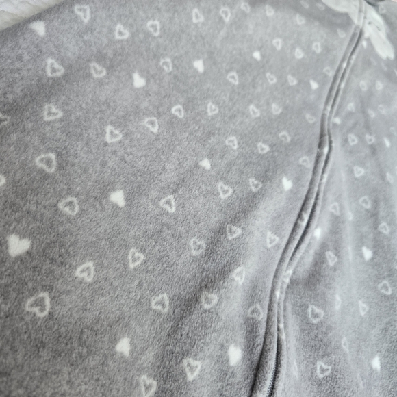Carter's Grey Fleece 6-9 Month Clouds And Hearts Baby Sleep Sack - Picture 6 of 7